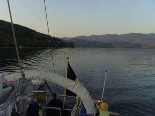 Leaving Ormos Vathoudi, on the way to Orei